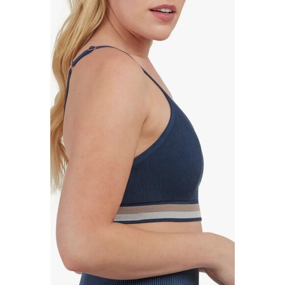 SPANX Soft Stretch Seamless Low Impact Sports Bra Athletic Sporty Athleisure XL - Picture 4 of 6